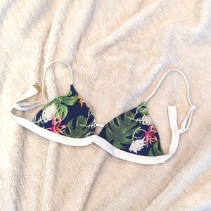 Lively Bikini Triangle Swim Bra Top